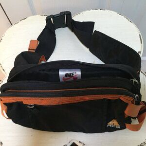 Vintage 90’s Nike ACG Waist Pack Fanny Bag Shoulder Strap Rare 4 Pocket Orange